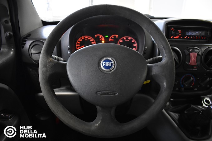FIAT Doblò 1.9 MJ Combi 5 p.ti N1